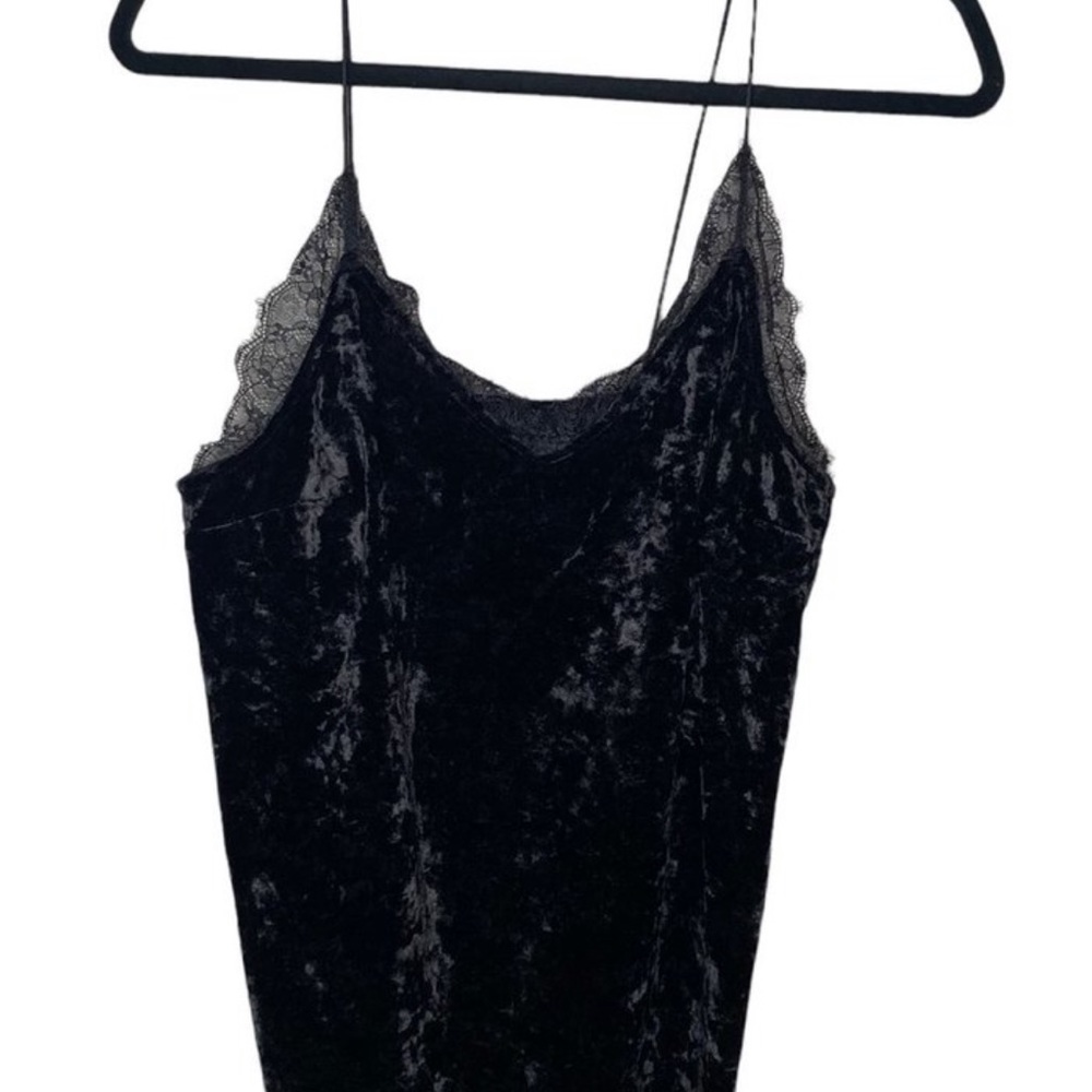 Kimchi & Blue Kimchi Blue After Hours Black Velvet Lace Cami Size Medium